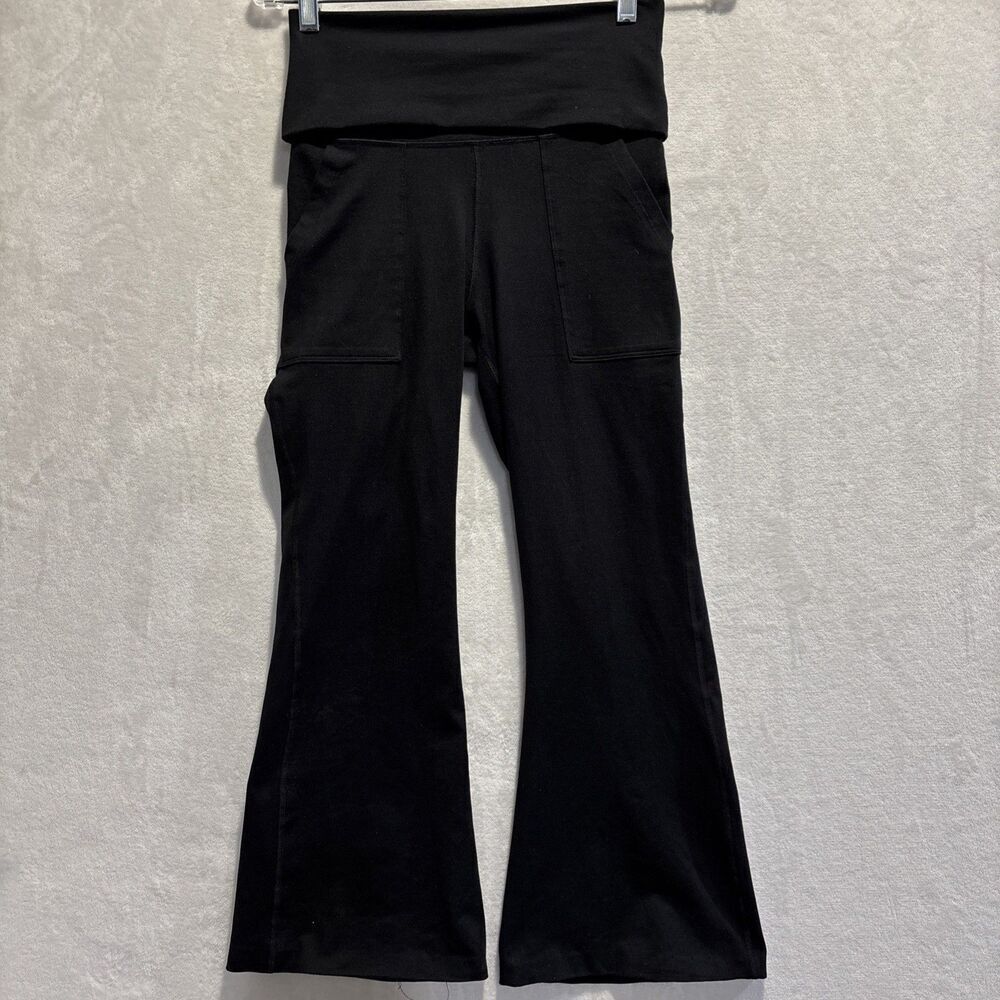 Offline By Aerie The Hugger Foldover Flare Hi-Rise Black Legging Small Short